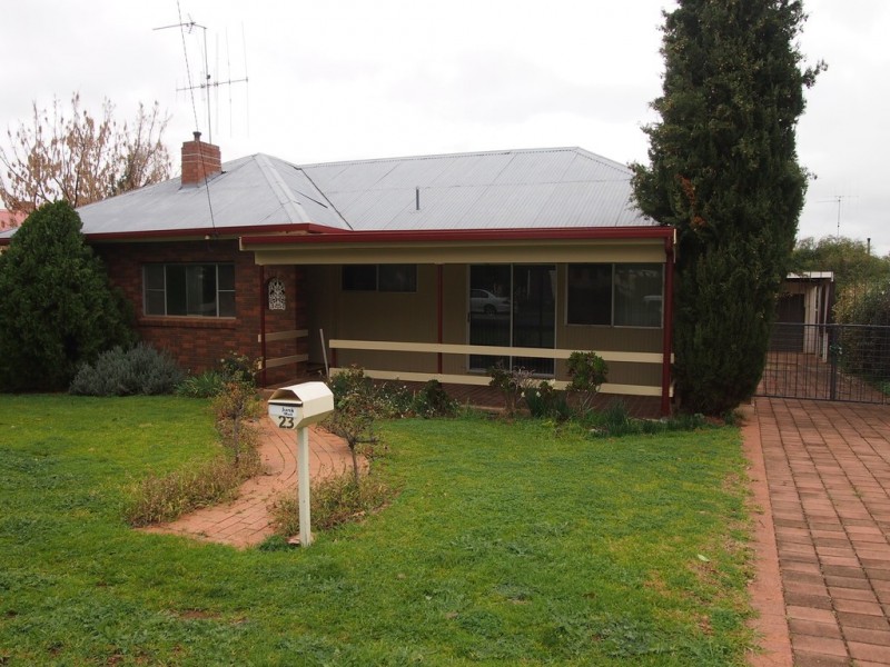 23 Rose Street, Parkes NSW 2870