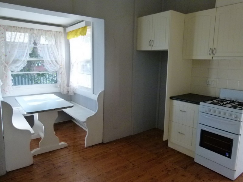 20 Spring Street, Forbes NSW 2871