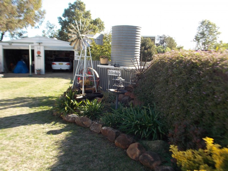 10 Haylock Street, Tullamore NSW 2874