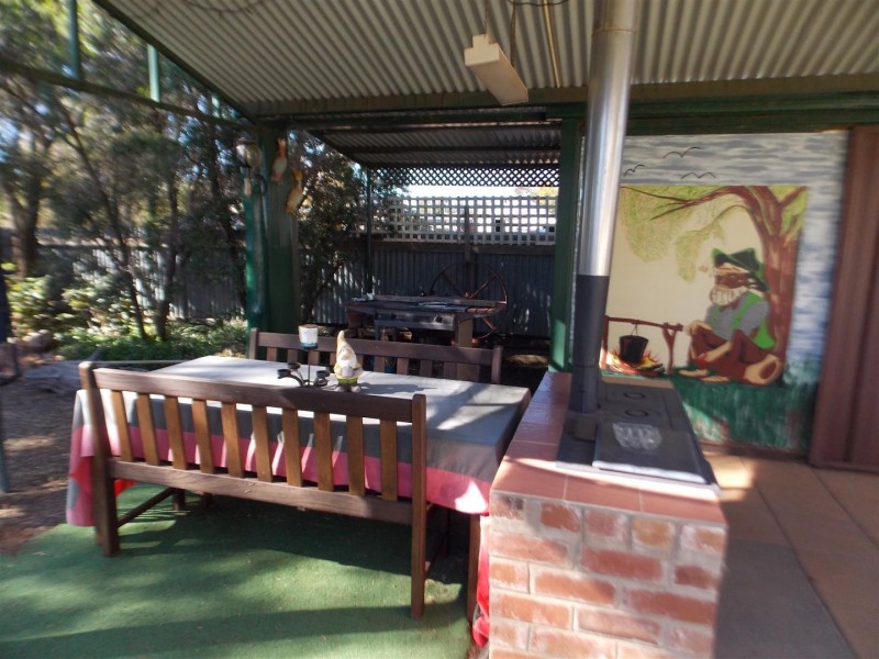 10 Haylock Street, Tullamore NSW 2874