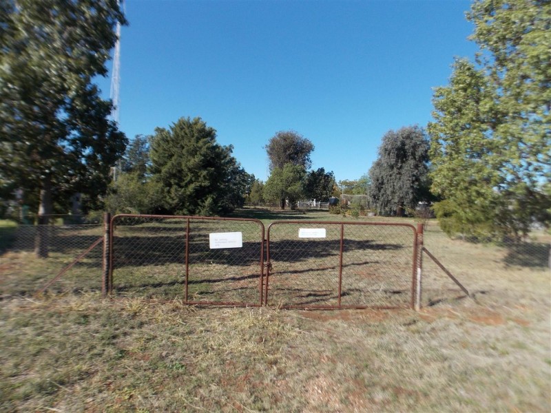 10 Haylock Street, Tullamore NSW 2874