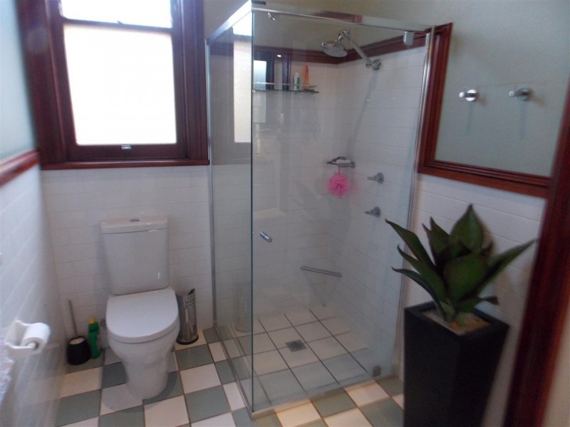 32 Bushman Street, Parkes NSW 2870