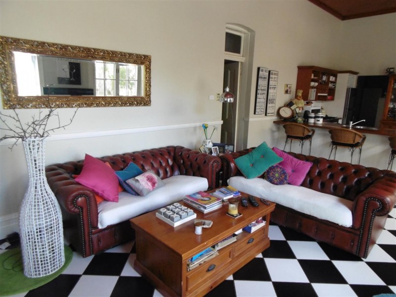 32 Bushman Street, Parkes NSW 2870