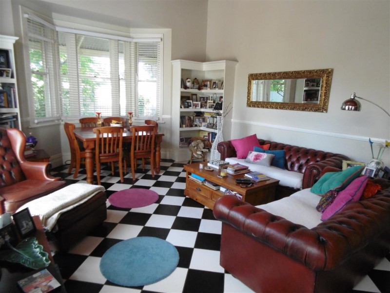 32 Bushman Street, Parkes NSW 2870