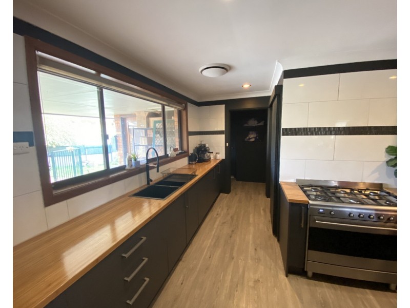 49A Officers Pde, Condobolin NSW 2877