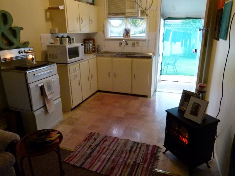 24 Johnson Street, Forbes NSW 2871