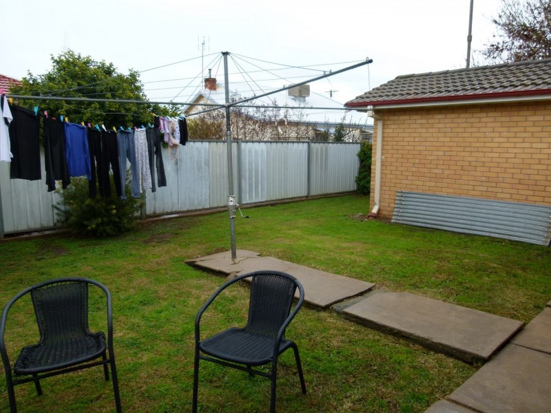 24 Johnson Street, Forbes NSW 2871