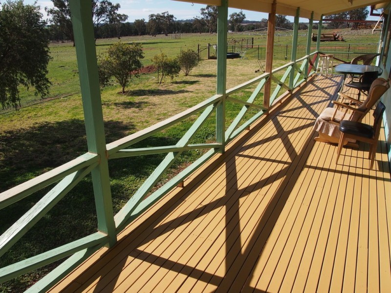 Rocky Rise 65 Millers Lookout Road, Parkes NSW 2870