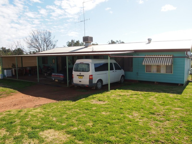 Rocky Rise 65 Millers Lookout Road, Parkes NSW 2870