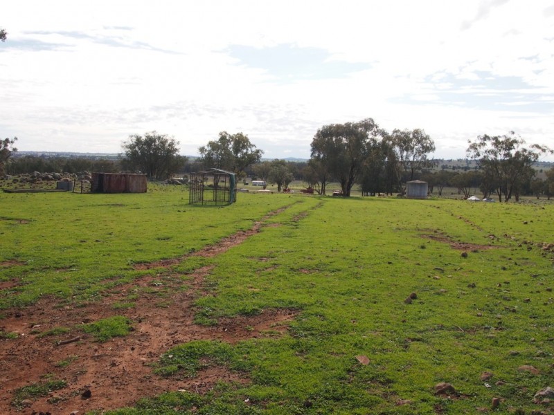 Rocky Rise 65 Millers Lookout Road, Parkes NSW 2870