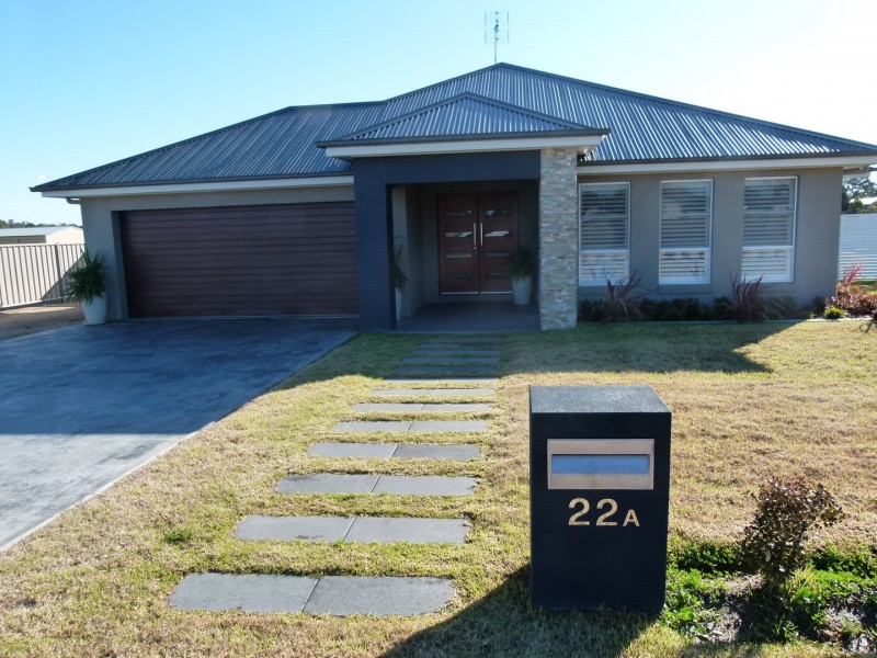 22A York Street, Forbes NSW 2871