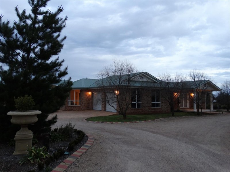 187 Back Yamma Road, Parkes NSW 2870