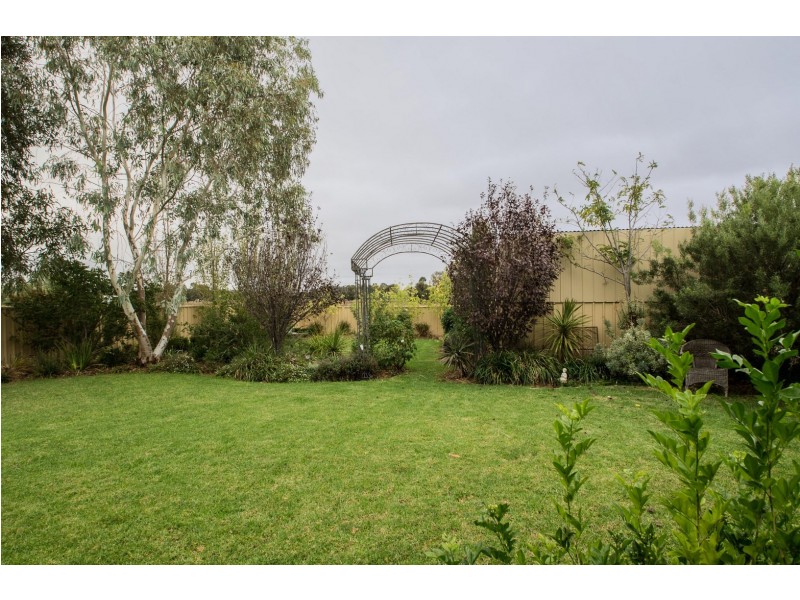 20A York Street, Forbes NSW 2871