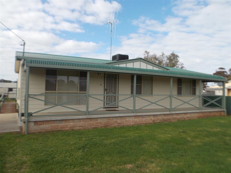 39 Alluvial Street, Parkes NSW 2870