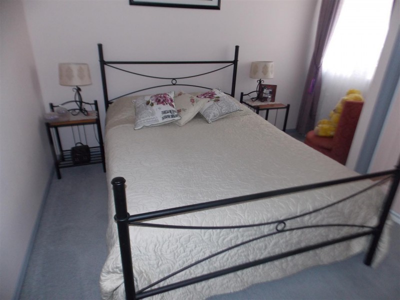 21 Glenburnie Close, Parkes NSW 2870