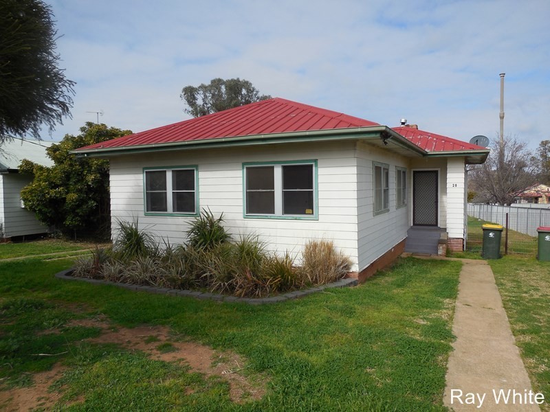 28 Conridge St, Forbes NSW 2871
