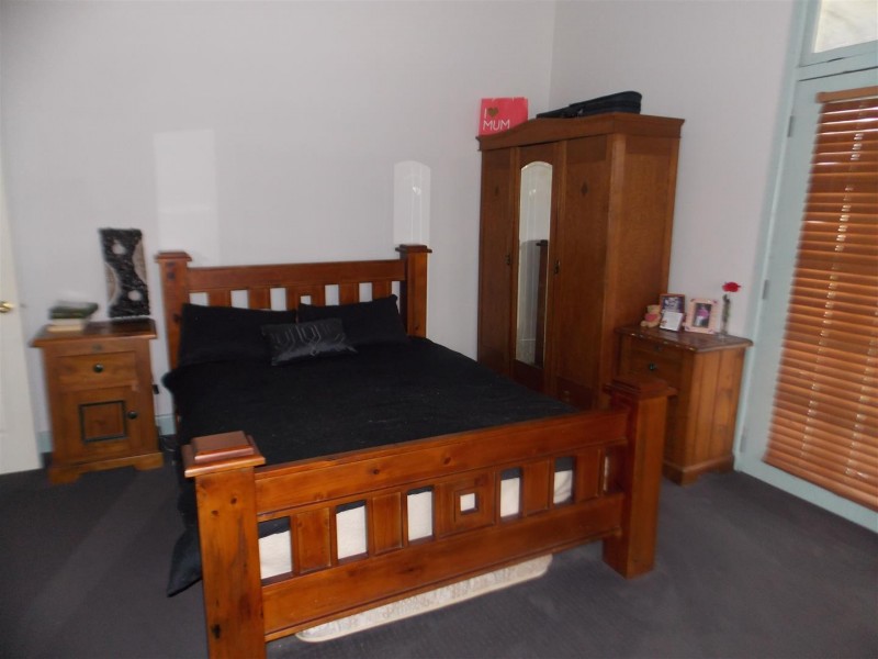 13 Hutton Street, Trundle NSW 2875