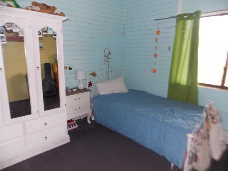 13 Hutton Street, Trundle NSW 2875