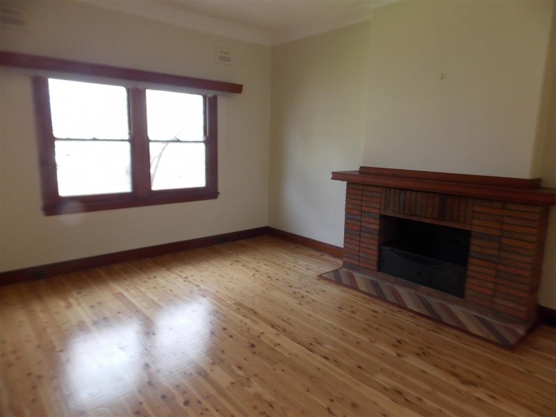 20 Victoria Street, Parkes NSW 2870