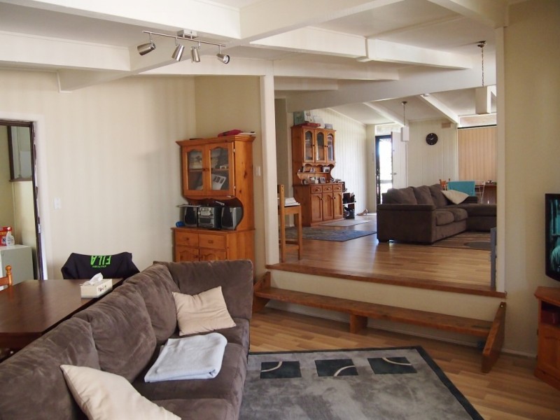 12 Adams Ave, Condobolin NSW 2877