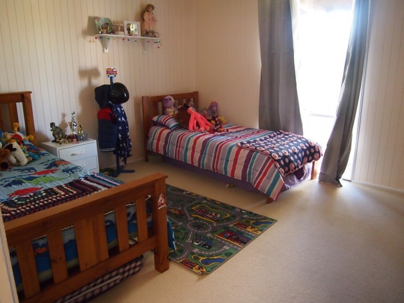 12 Adams Ave, Condobolin NSW 2877