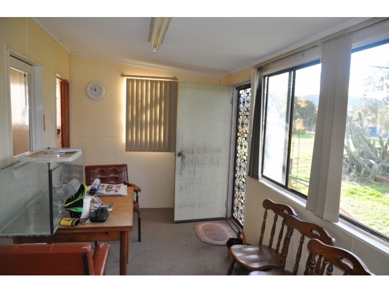 9 Oberon Street, Eugowra NSW 2806