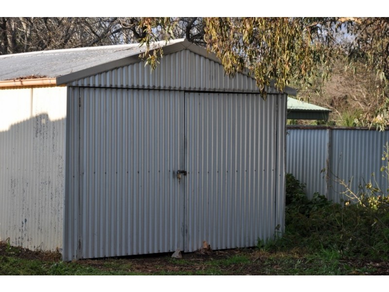 9 Oberon Street, Eugowra NSW 2806