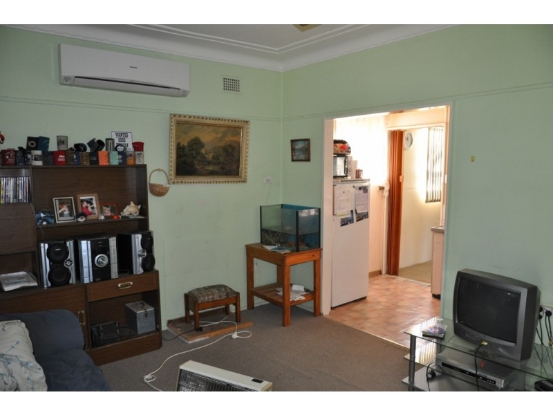 9 Oberon Street, Eugowra NSW 2806