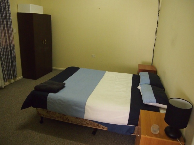 2 Elizabeth Street, Parkes NSW 2870