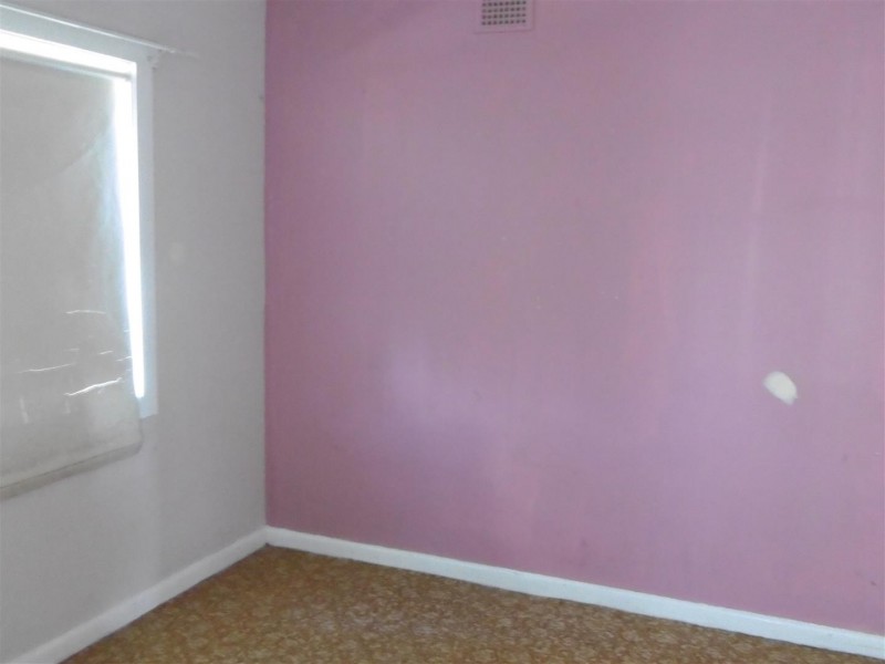 22 Station Street, Parkes NSW 2870