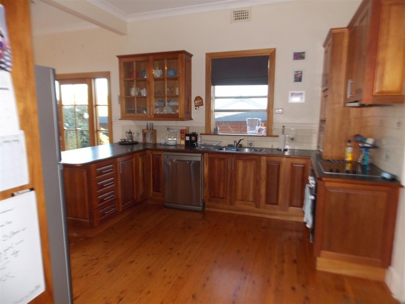 41 Mitchell Street, Parkes NSW 2870
