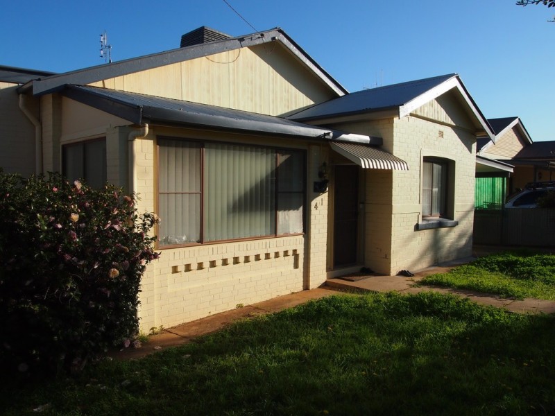 41 Mitchell Street, Parkes NSW 2870