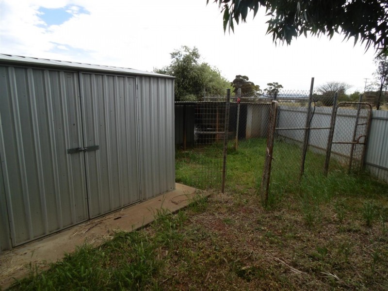 1 Danilenko Street, Parkes NSW 2870