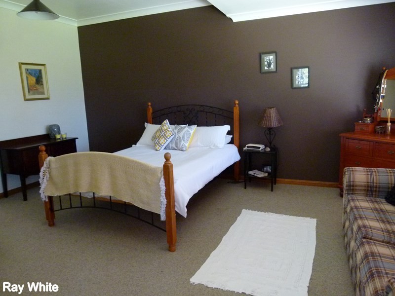 232 Bathurst Street, Forbes NSW 2871