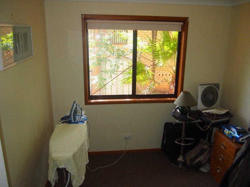 13 Barton Street, Parkes NSW 2870