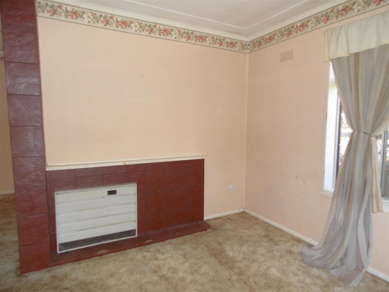61 High Street, Parkes NSW 2870