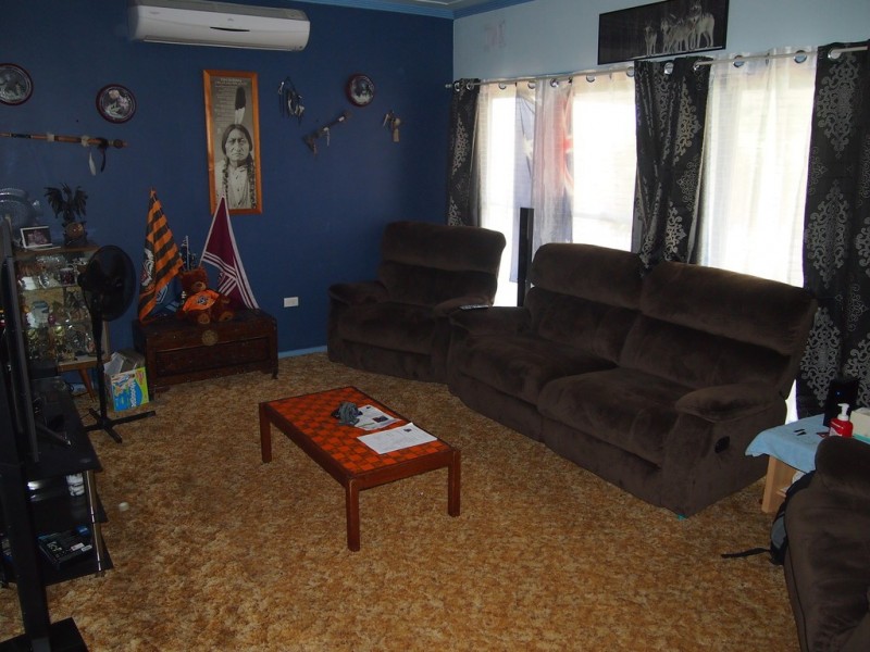 60 Orange Street, Parkes NSW 2870