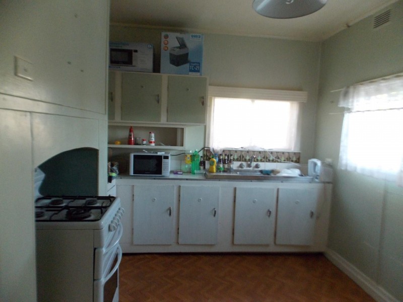 106 Clarinda Street, Parkes NSW 2870