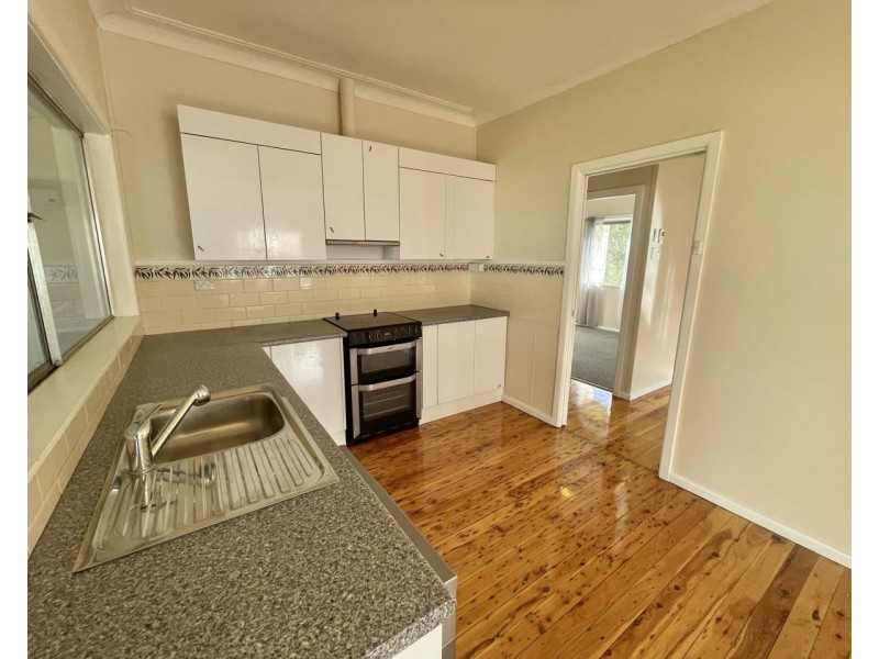 155 Currajong Street, Parkes NSW 2870