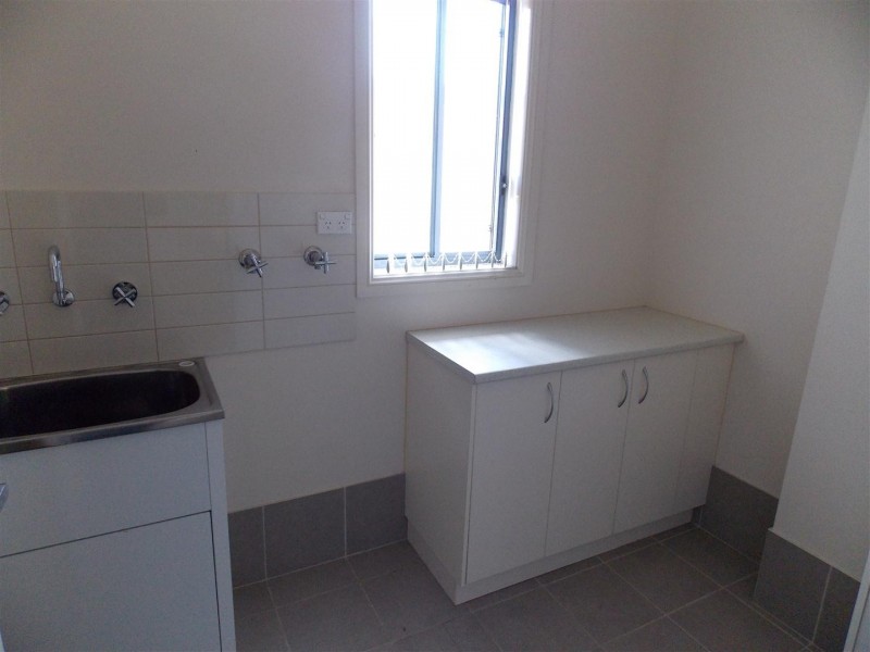 38 Best Street, Parkes NSW 2870