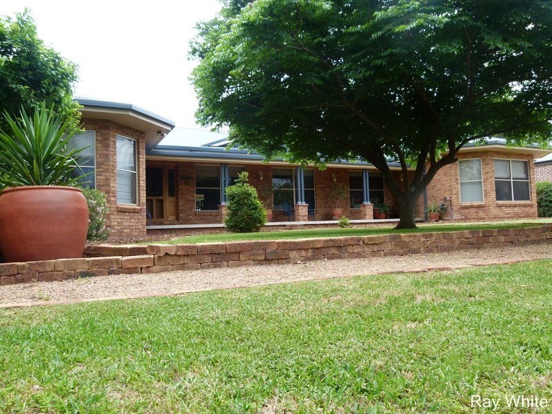 30 Reymond Street, Forbes NSW 2871