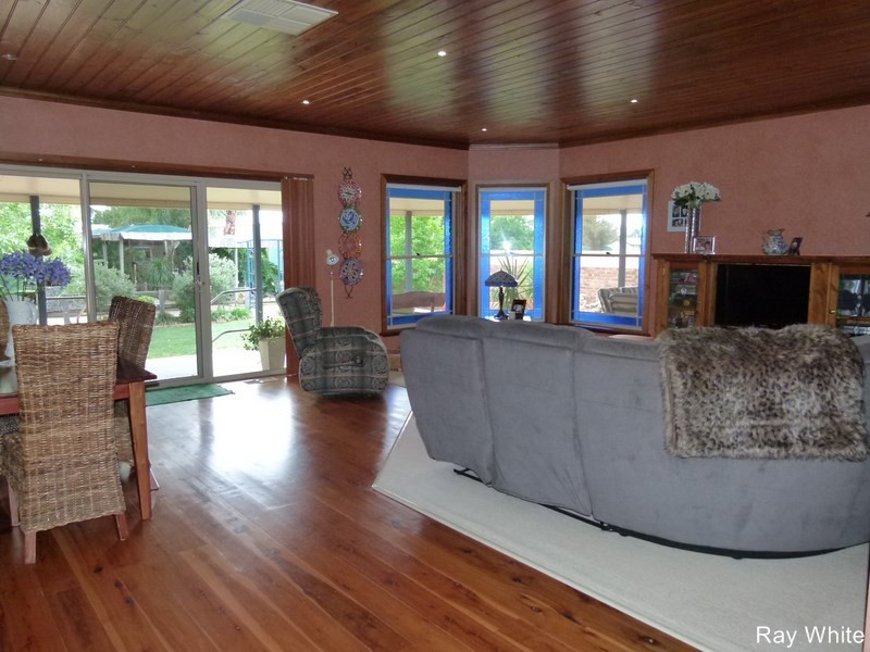 30 Reymond Street, Forbes NSW 2871