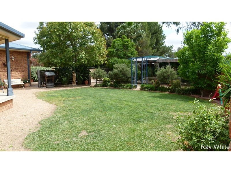 30 Reymond Street, Forbes NSW 2871