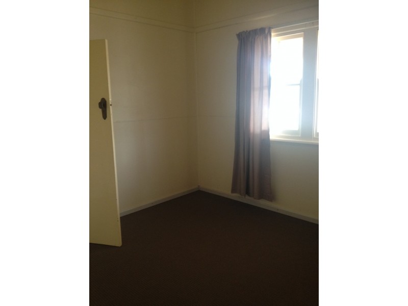 1 Pearce Street, Parkes NSW 2870