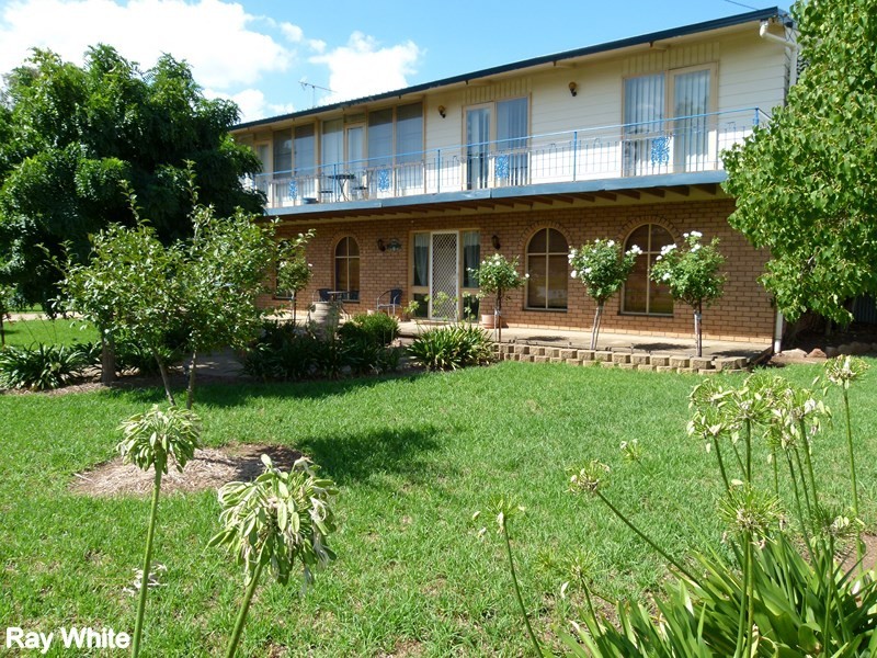 38-40 Hill Street, Forbes NSW 2871