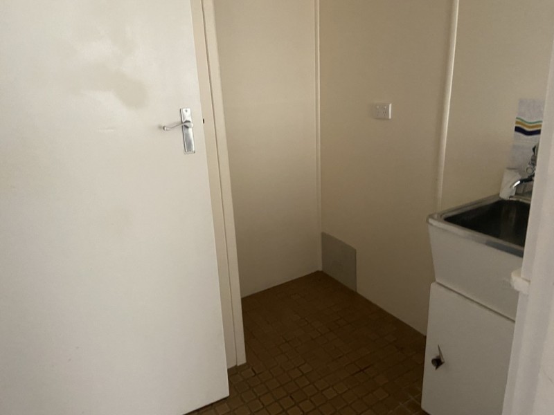 12 Sydney Street, Parkes NSW 2870