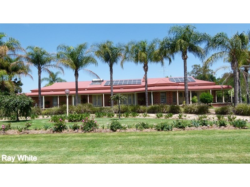 11-13 Reymond Street, Forbes NSW 2871