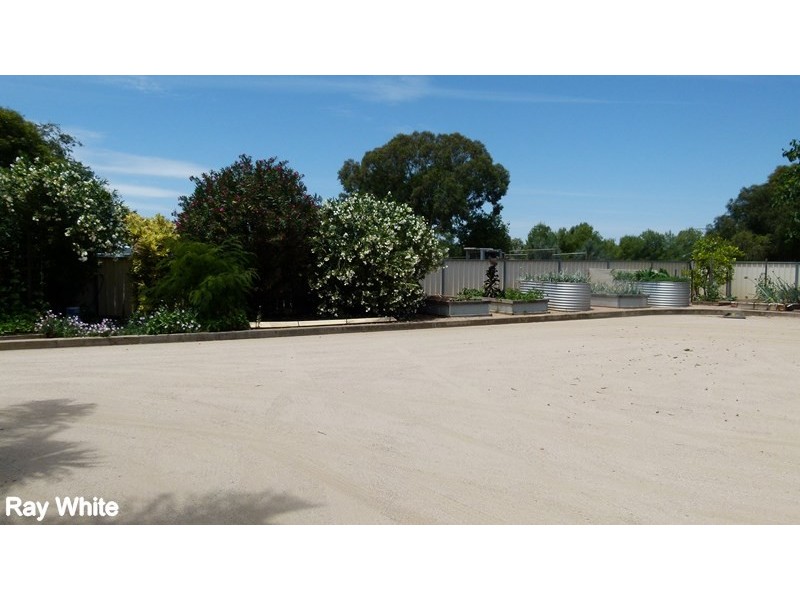 11-13 Reymond Street, Forbes NSW 2871