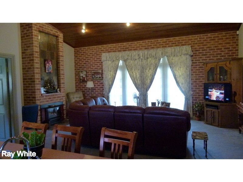 11-13 Reymond Street, Forbes NSW 2871