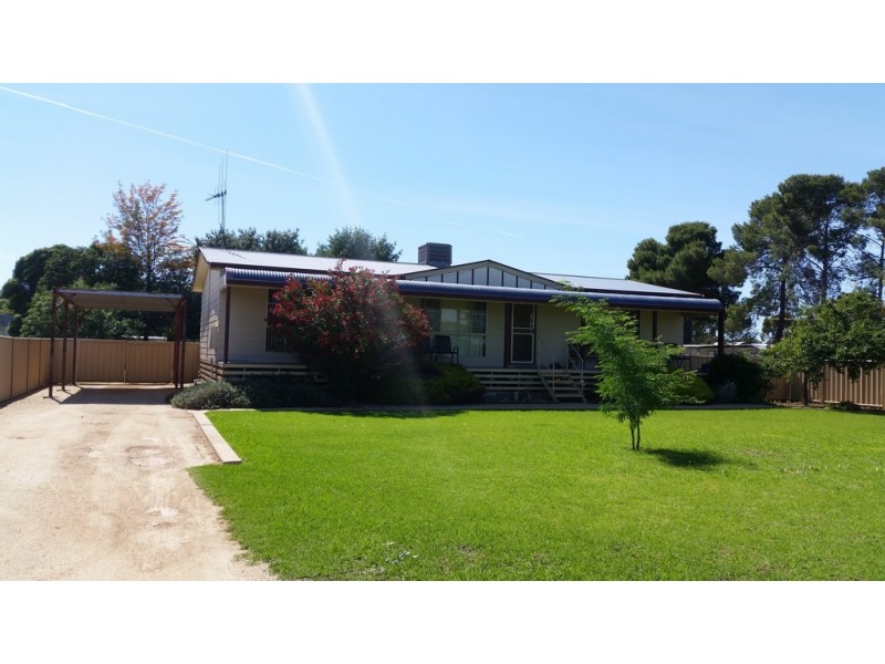 24A Young Street, Forbes NSW 2871